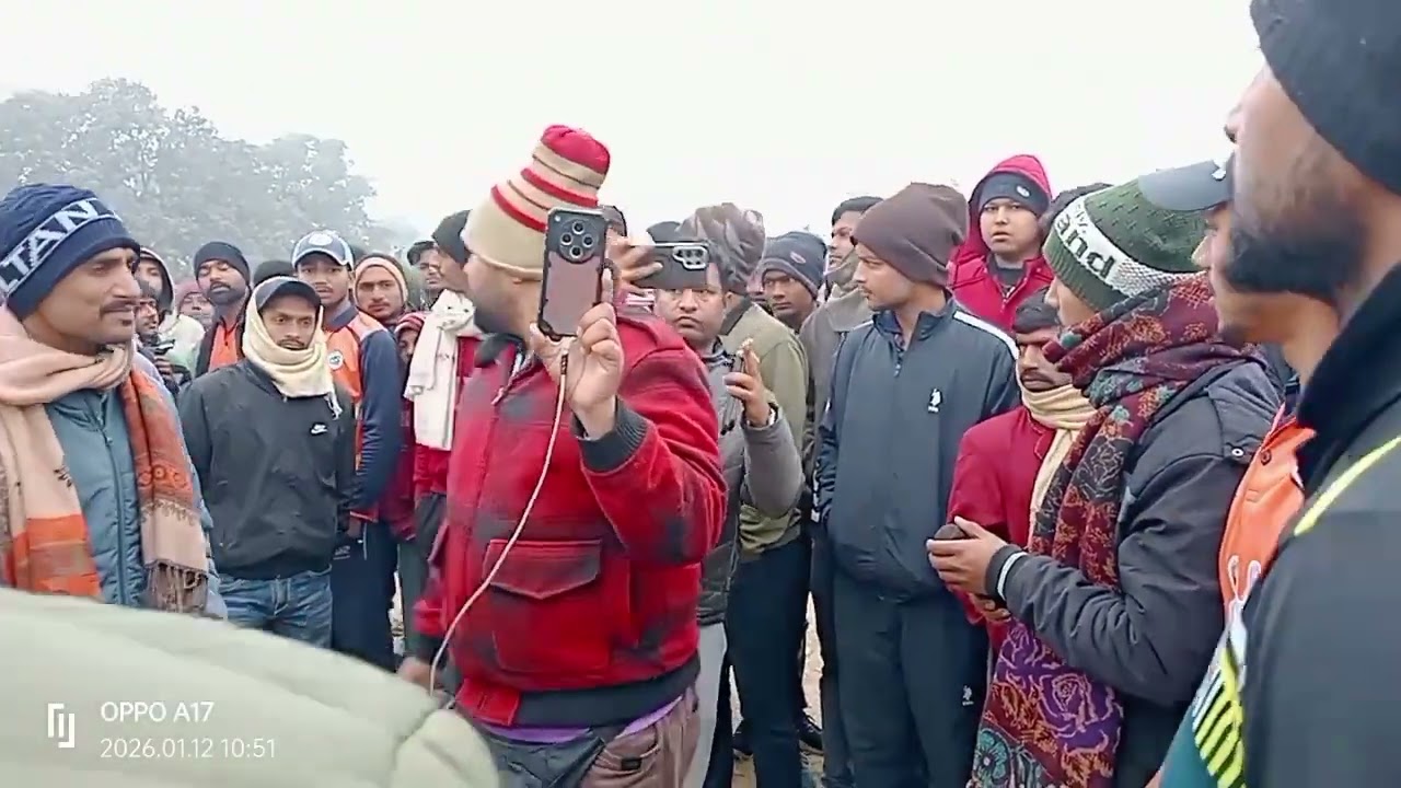 Do team toss ke liye Kitna sankhya mein darshak log coin toss jitega vah dekhna hai