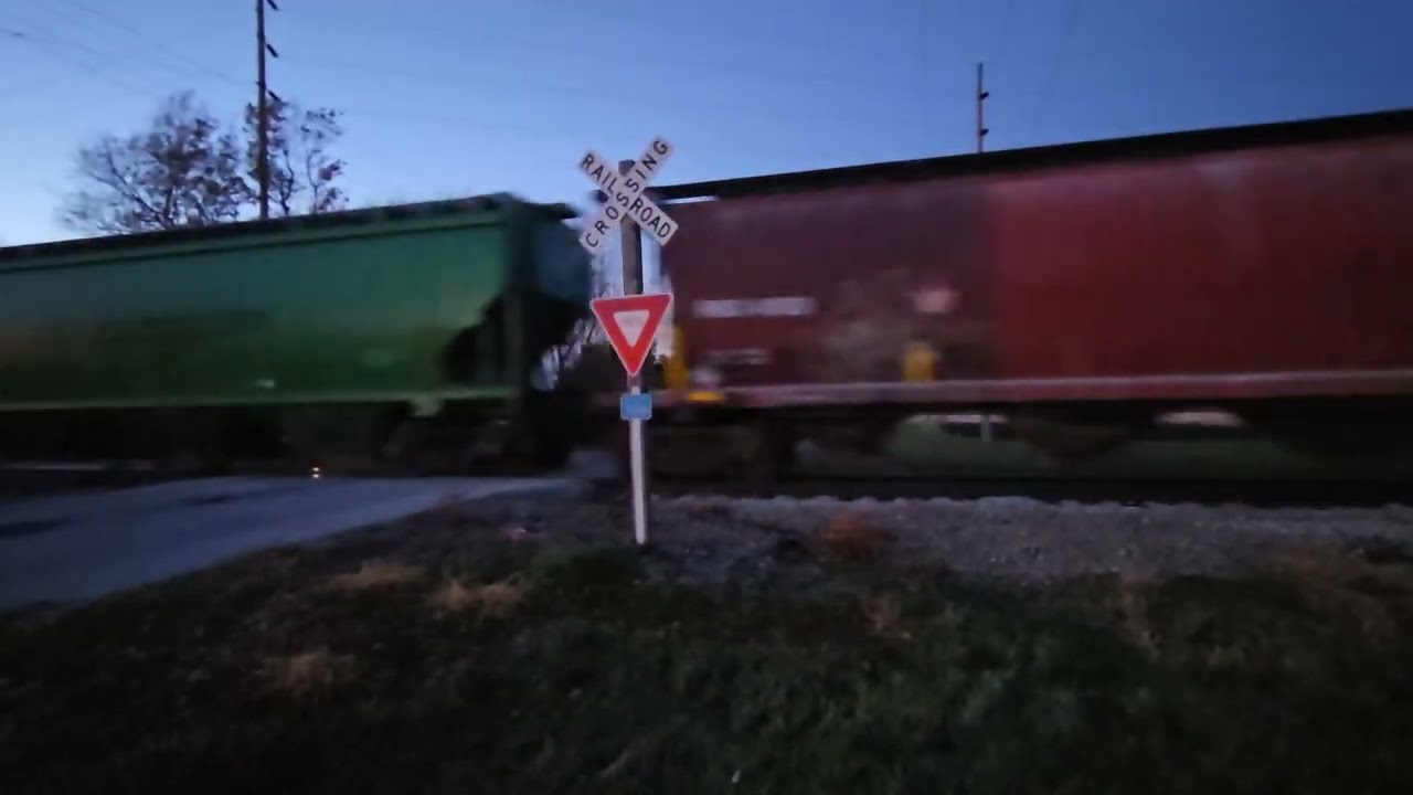TP&W Blue Hour With Old Grain Cars