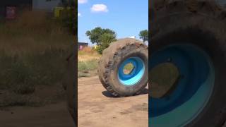 Ein Traktorrad ist abgefallen #shor...