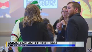 FWACC hosts 'A Night in Paws Vegas'
