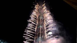 20110101 Dubai fireworks @ Dubai Mall - Burj Khalifa