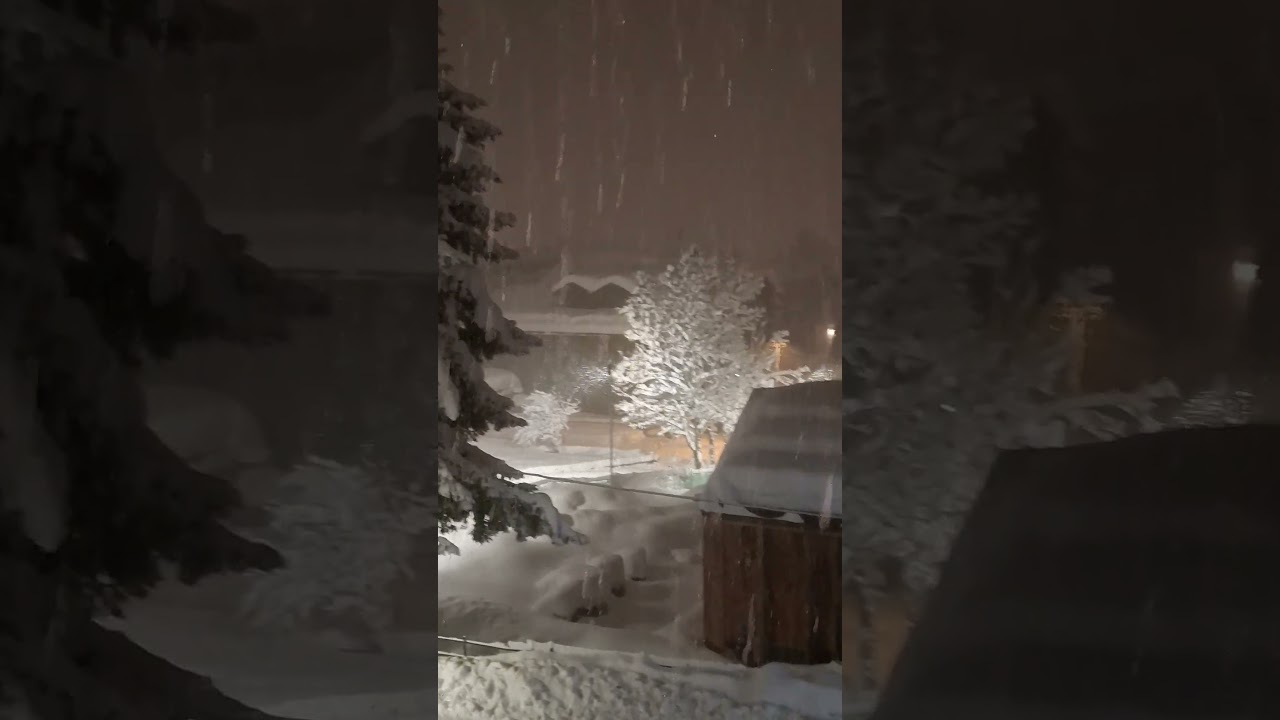 Limone Piemonte adesso sotto una nevicata meravigliosa 📸🖼️❄️😍 