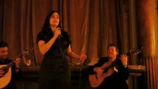 Video thumbnail of "Fado, Carla Arruda, "Lisboa antiga""