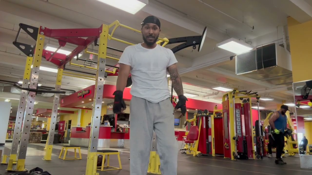 Me Vs My Shoulder … Day 37 - 100 Muscle Ups  A Day ..