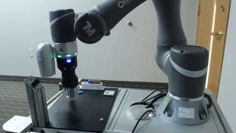 Omron TM Collaborative Robot Pick and Place with Color Recognition Demo