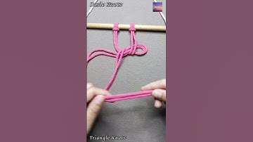 Triangle Knots