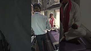 Train Scam Alert from CPR AMRITSAR EXPRESS TRAIN NO.15135 Date 28/03/2026 #centralrailway #pmmodi