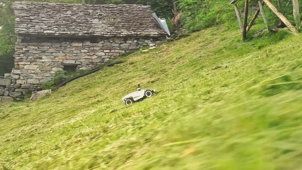 Может ли газонокосилка-робот косить горный луг? МАММОЦИЯ ЛЮБА 2 AWD