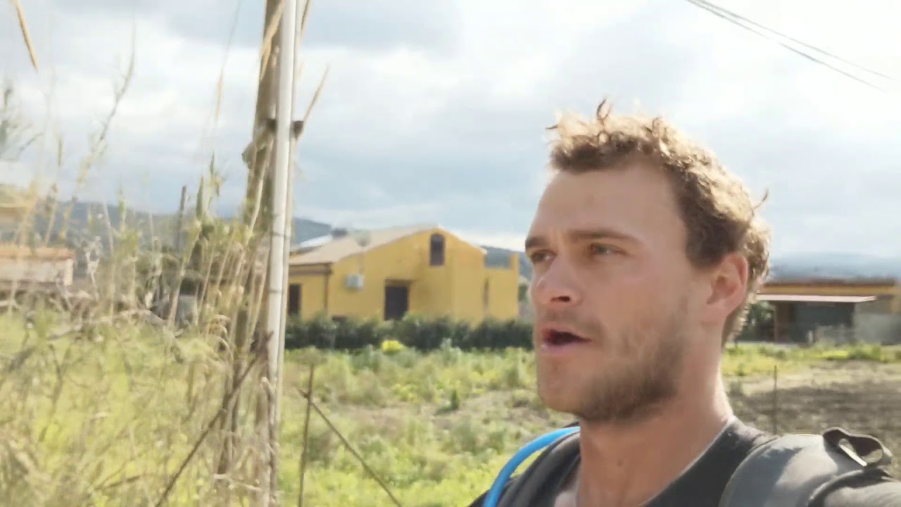 Day 1054 - Peaceful Sicilian walking and an ideal campsite! Day 1054 - Peaceful Sicilian walking and an ideal campsite!