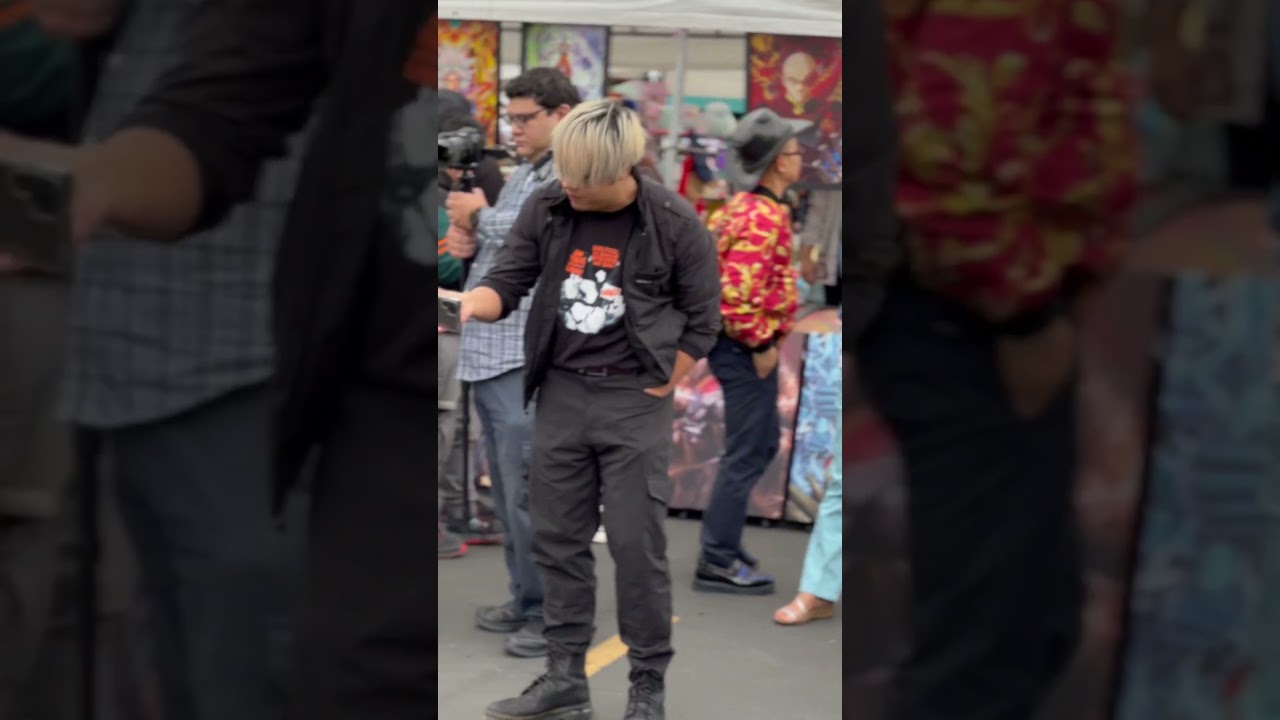 Uta “New Genesis” Cosplay Public Dance!! #onepiece #onepiecefilmred #cosplay