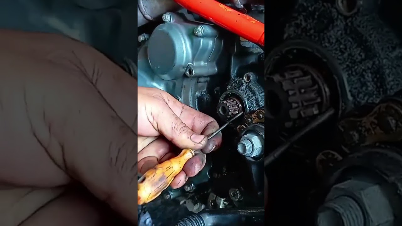 TIPID TIPS: DUKE 390 Oil seal REPLACED in just Php220.00