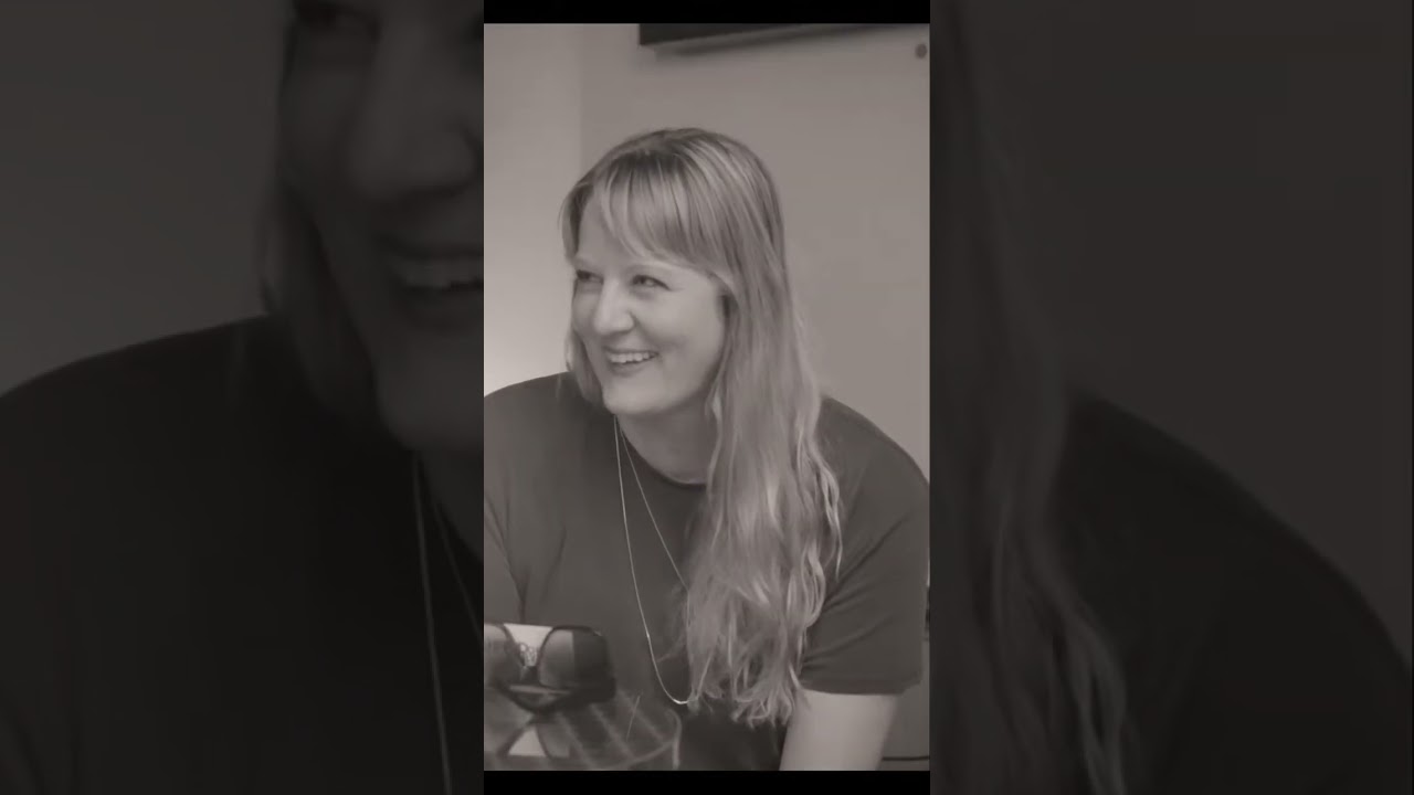 Blind Date Reactions: Hilarious Cuff'd or Curv'd