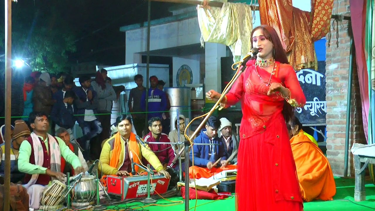 बहुत सुंदर भजन की प्रस्तुति