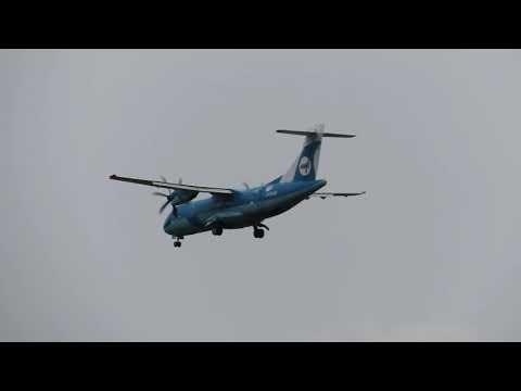 千里川土手。伊丹空港へ着陸。天草エアライン みぞか号。ATR42-600。かわいい(*´∀`*) 20230606。