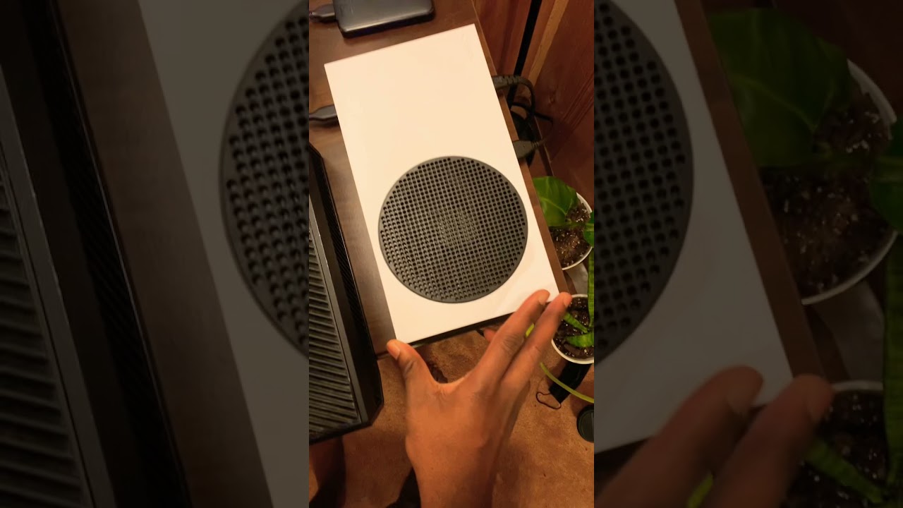 Xbox Series S  vs  Xbox one in size