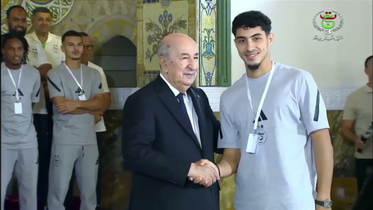 الرئيس عبد المجيد تبون يكرم المنتخب الوطني الجزائري اثر صعوده إلى كأس العالم 2026