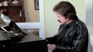 Tom Johnston (Doobie Bros.) Talks About Importants of Music and Narada Michael Walden Foundation