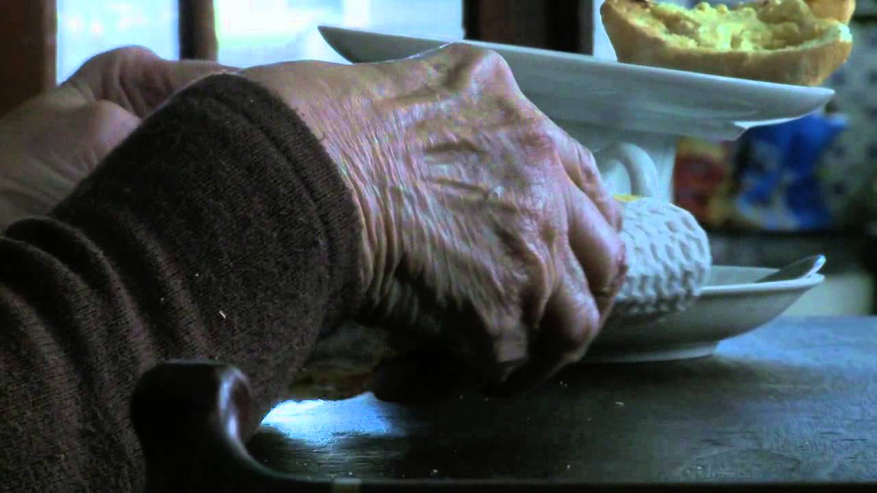 CATIVEIRO (CAPTIVITY) - YouTube