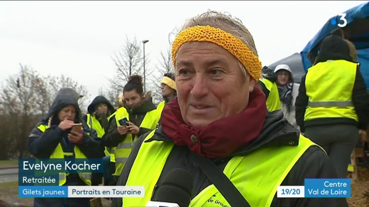 Château Renault La Grogne Des Gilets Jaunes