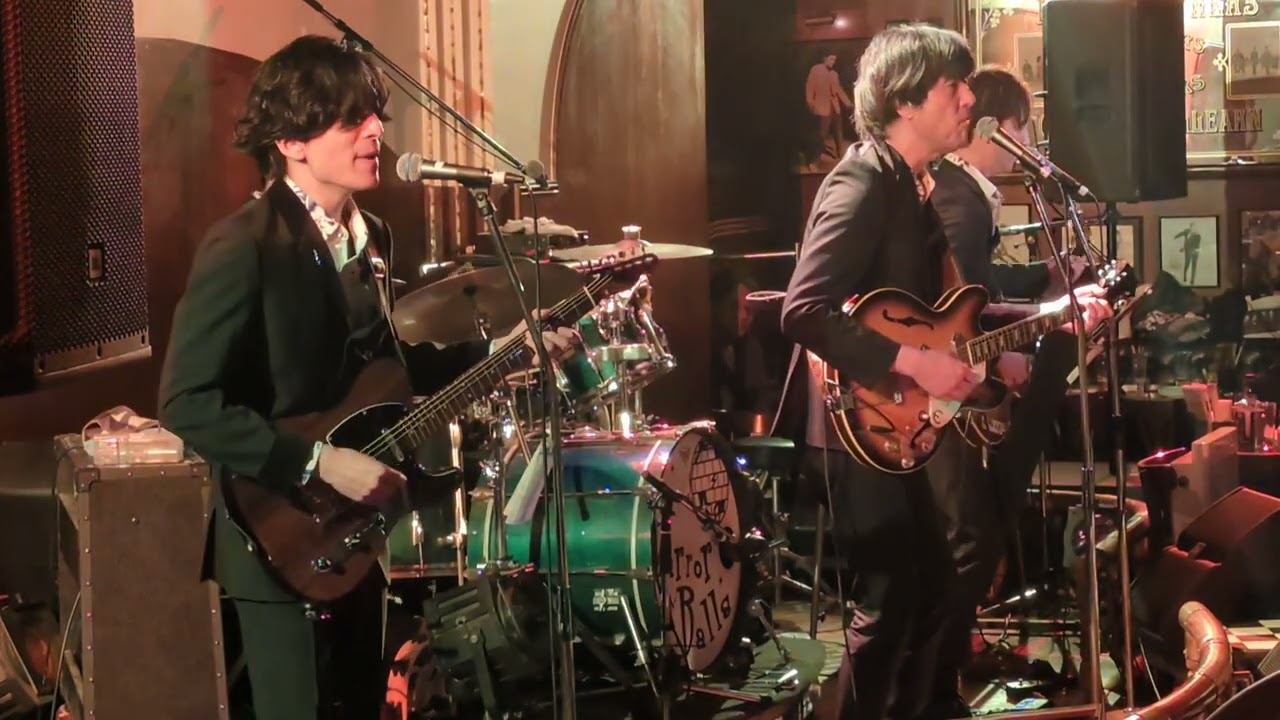Magical Mystery Tour - YouTube