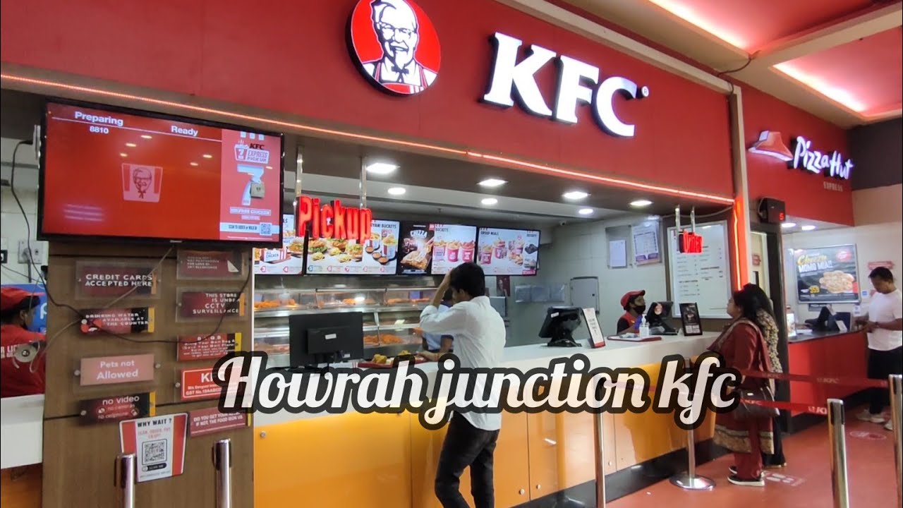 FIRST TIME TRIED KFC 😋 IN HOWRAH JUNCTION 🤤 YouTube