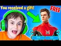GIFTING Little Bro *NEW* Spider-Man No Way Home BUNDLE in Fortnite!