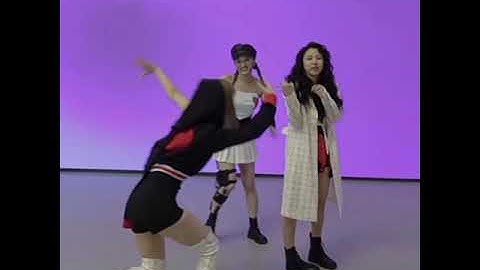 sana and momo harassing chaeyoung🥰#shorts #twice #scientist