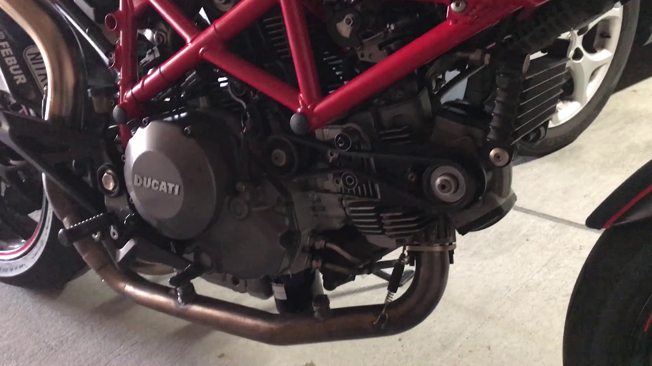 Rebuild the engine of Hypermotard 796 YouTube