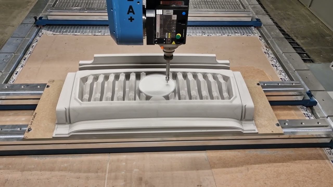 CNC plugs milling - tooling boards