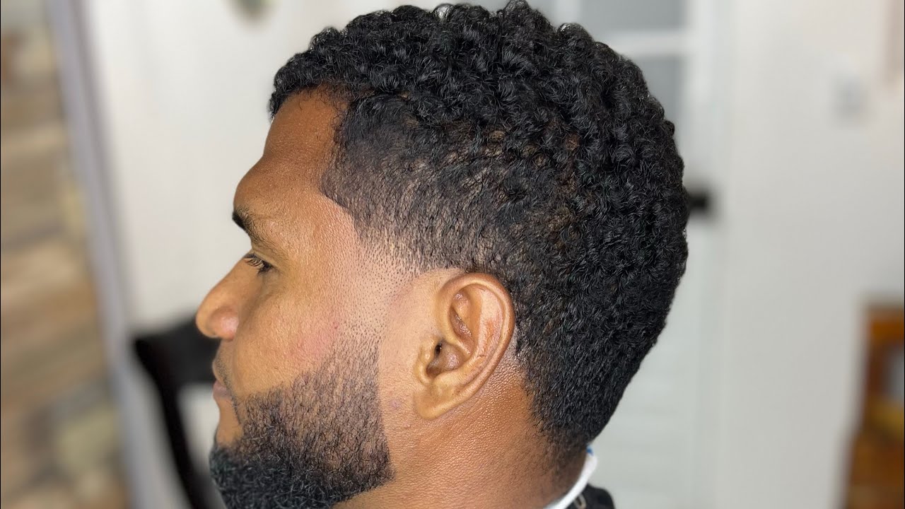 Low Fade Rulos Cómo hacer un LOW TAPER FADE con la técnica de la escalera paso a paso ...