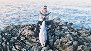 46 KG TUNA FROM THE ROCKS! LANDBASED WITH SHORE JIGGING TACKLE
