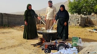 Title: Maryam And Iman: The Ultimate Test Of Strength In The Wild Resimi