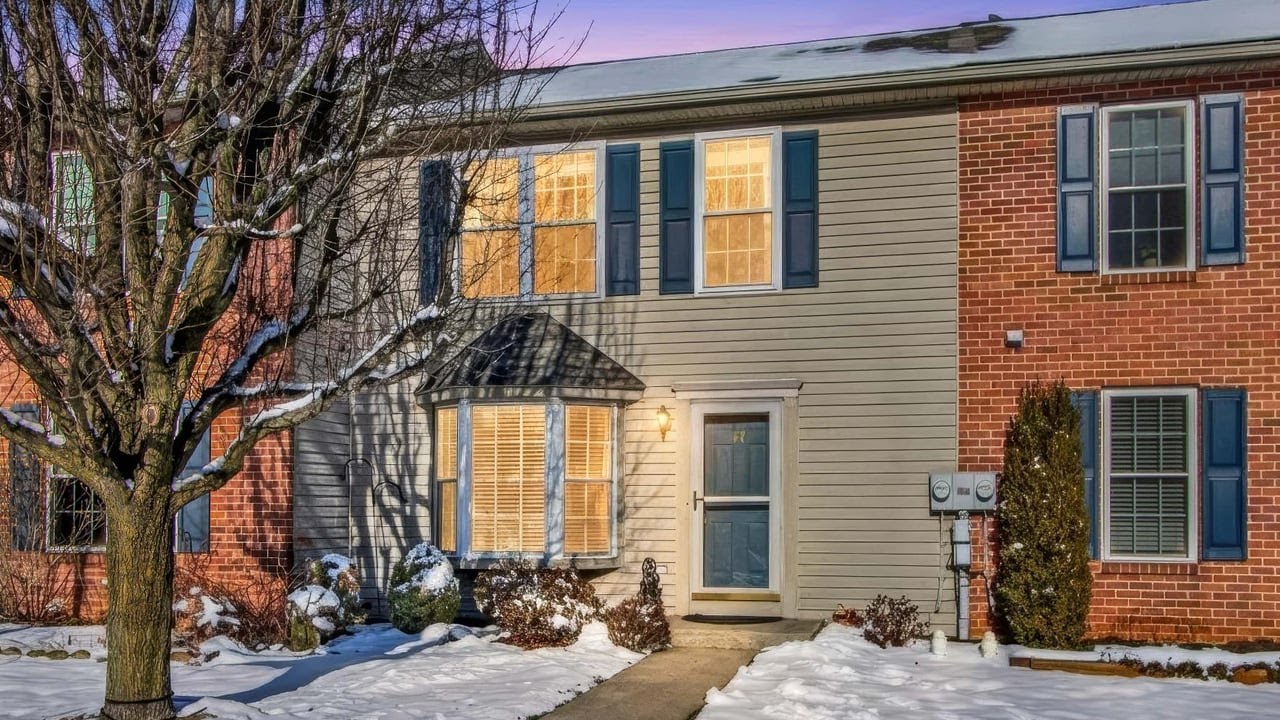 67 Battens Cir, Leola, PA