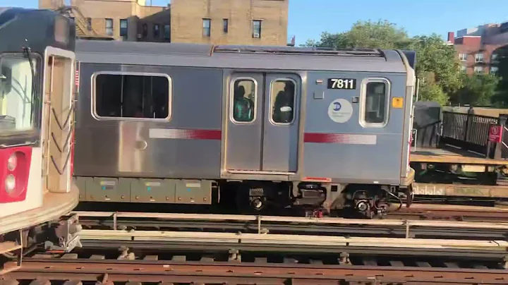 R188 7 local and express trains at 82nd Street-Jackson Heights
