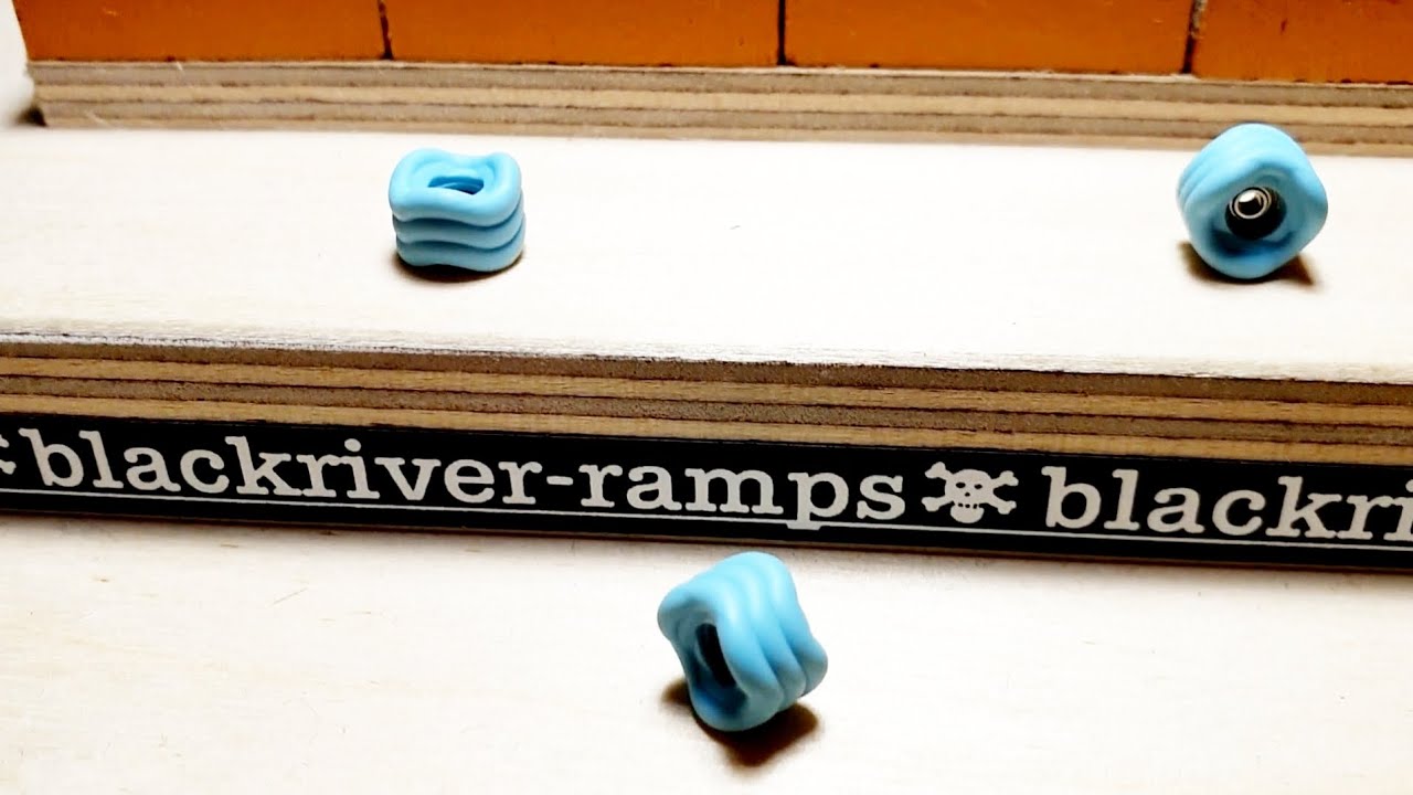 Fingerboard Shark Wheels Unboxing