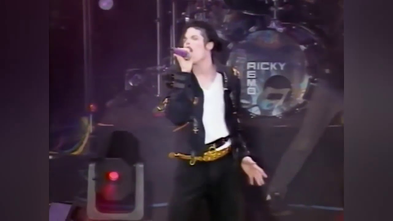 bad dangerous tour