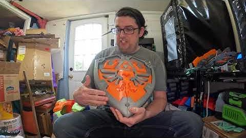 Cosplay Legend of Zelda Hyrule Shield Build series Part 4