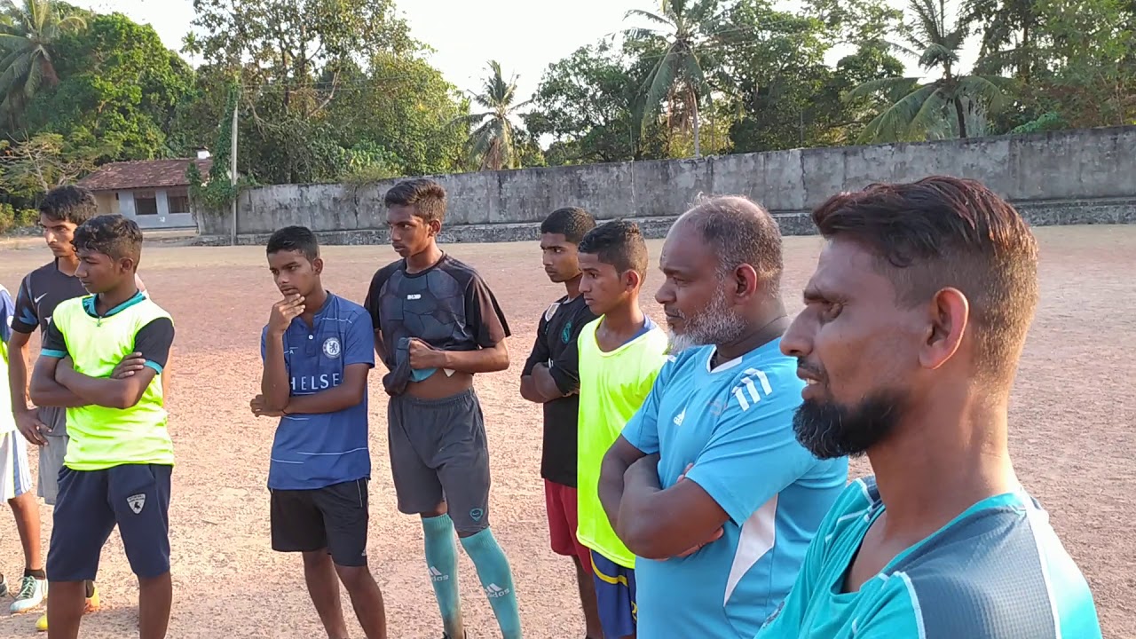 Al Azhar Central college football team - YouTube