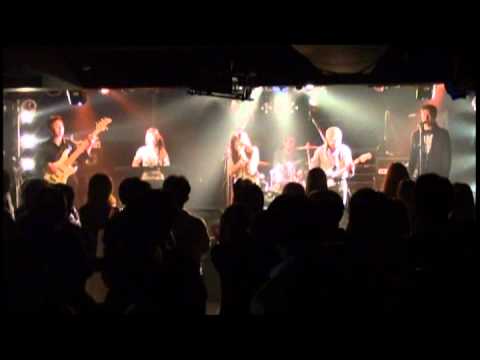 「愛と感謝」 by Flying Emotion (Superfly cover) 2011-10-30 in aube shibuya
