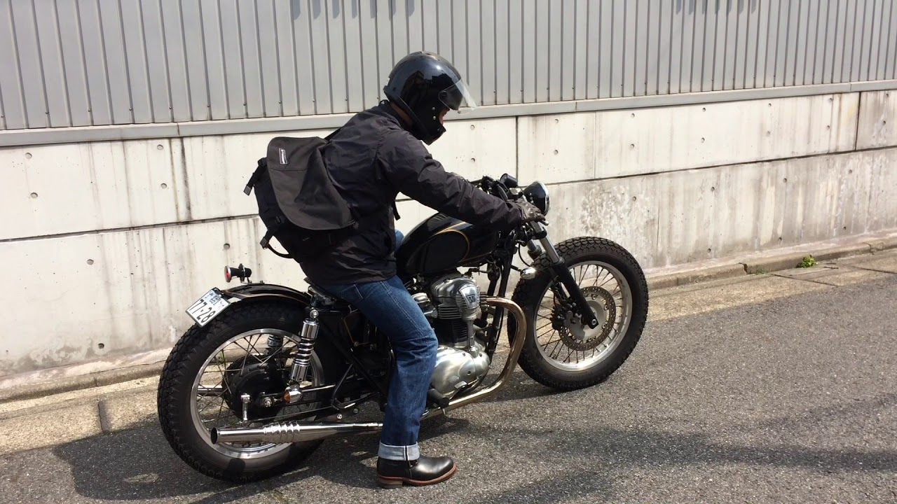 MOTOR ROCK Kawasaki W650 Custom - YouTube