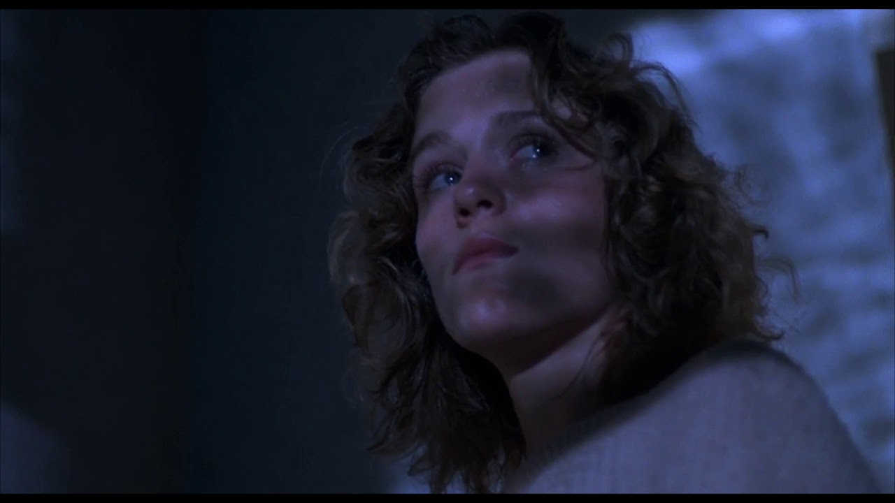 SCENE BLOOD SIMPLE WINDOW