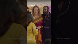 Download Lagu കുട്ടികൾ ഇല്ലേൽ എന്താ കുഴപ്പം....| Malayalam Movie | manoramaMAX MP3