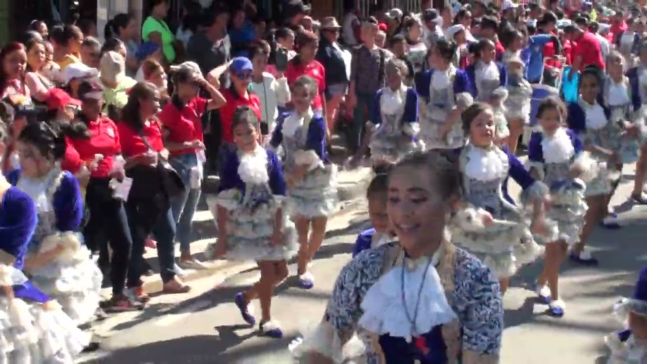 COLEGIO EUGENIO MARIA DE HOSTOS 2