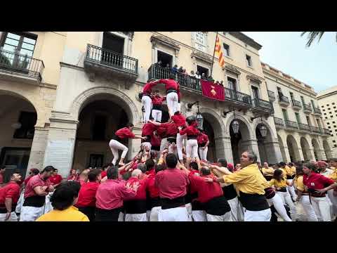 Castellers de Barcelona: 4 de 7 amb agulla - Diada de Sant Jordi a Vilanova i la Geltrú 2024