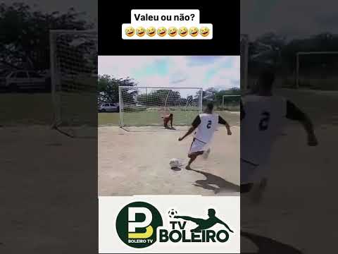 E AÍ VALEU OU NÃO ESSA COBRANÇA DE PÊNALTI? #futebol #futbol #futeball #soccer #boleirotv #gol #bola