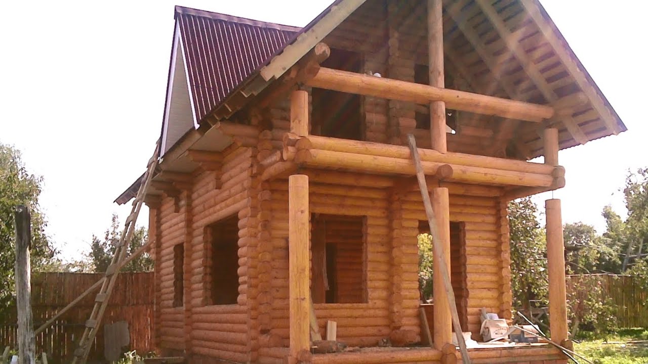 Баня с мансардой из оцилиндрованного бревна / Wooden bath
