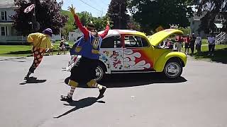 Chinese Fire Drill by Clowns