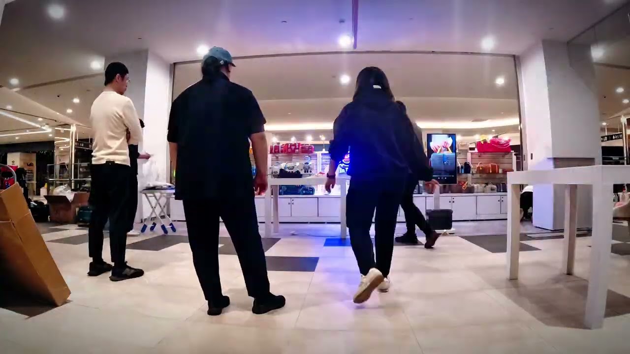 L4K3,精品快閃，進櫃全記錄🗒️