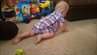 Noah Crawls For the First Time!