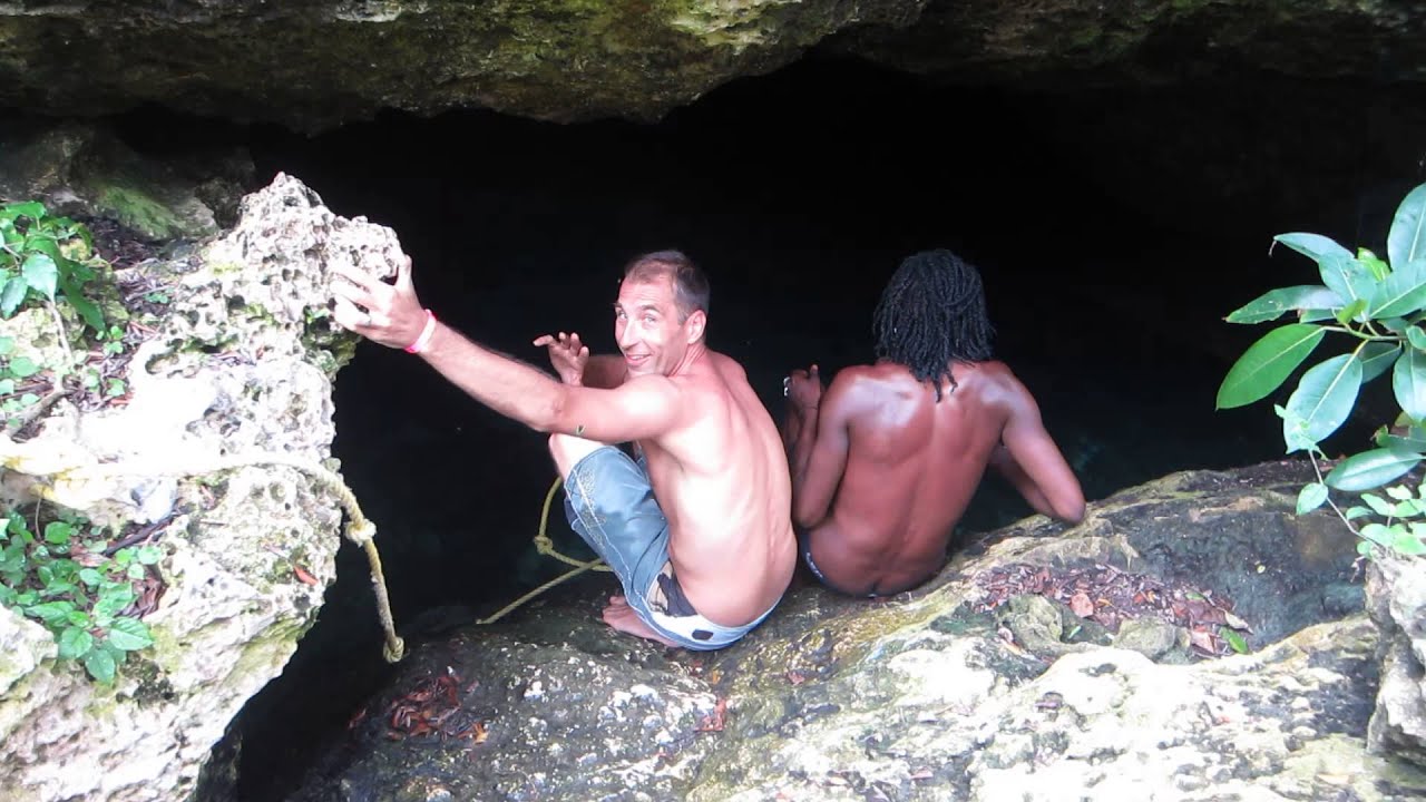 Bob Marley Mineral Spring, Little Bay, Jamaica